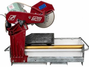 14-inch wet brick saw for cutting brick, tile and masonry